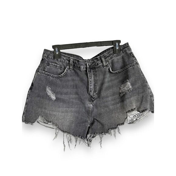 High waisted Destroyed Black Denim Shorts - Picture 3 of 5